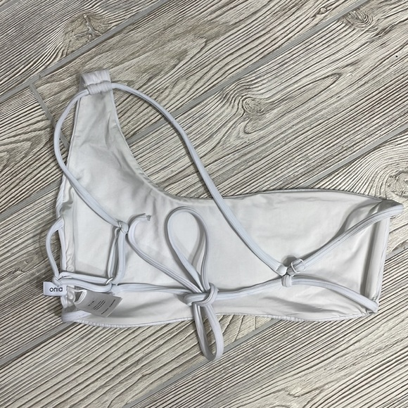 Onia Bikini Demi Top White Ribbed One Shoulder - Picture 3 of 7